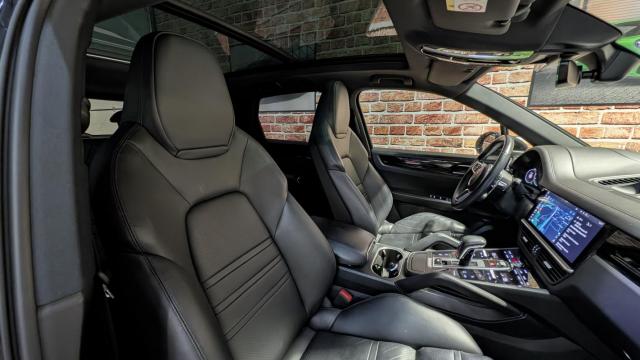 Porsche Cayenne image 7