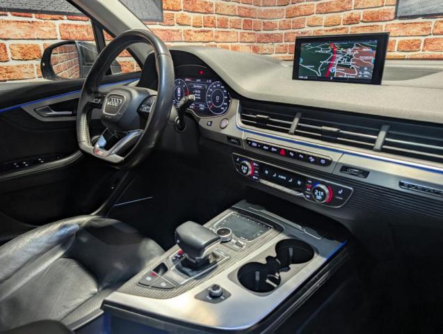 Audi Q7 image 2