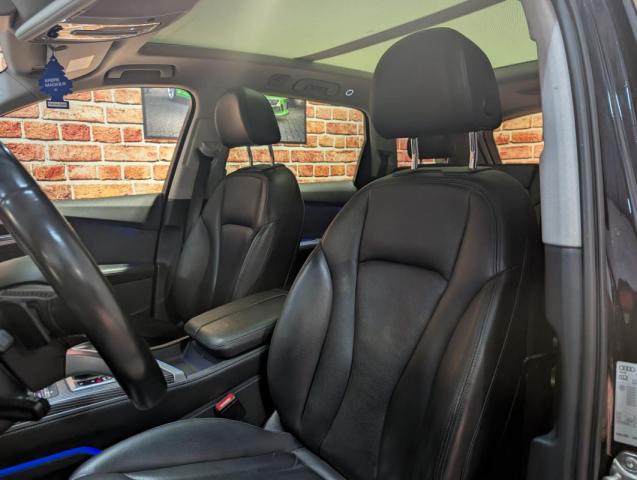 Audi Q7 image 1
