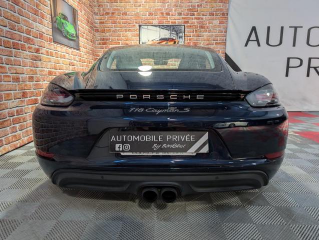 Porsche 718 Cayman image 5