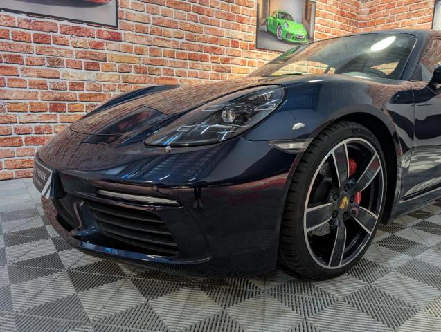 Porsche 718 Cayman image 7