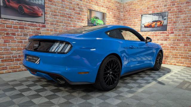 Ford Mustang image 7