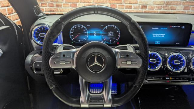 Mercedes Benz Cla image 4