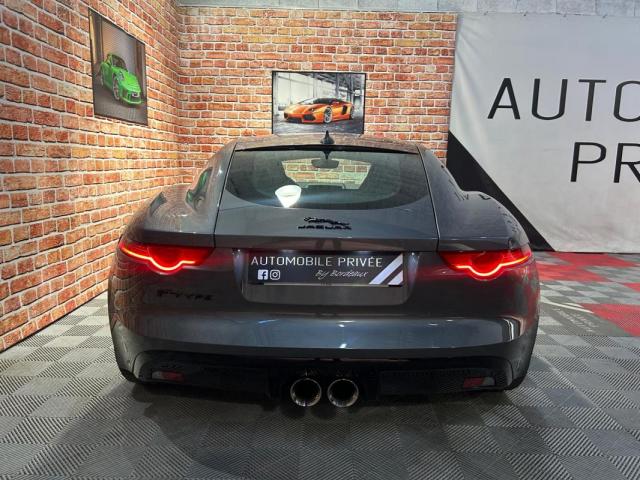 Jaguar F-Type image 3