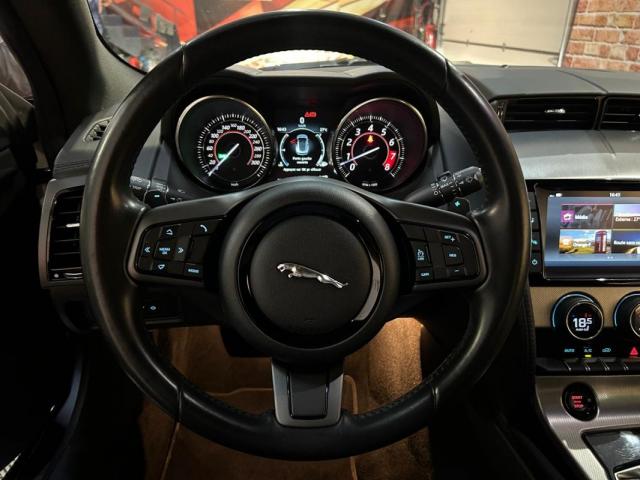 Jaguar F-Type image 7