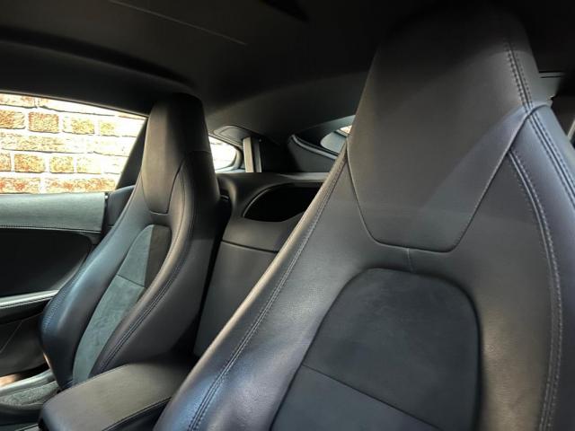 Jaguar F-Type image 1