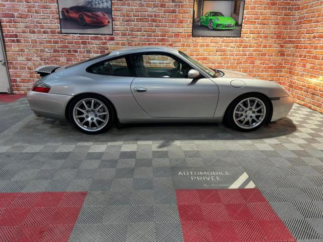 Porsche 911 image 6