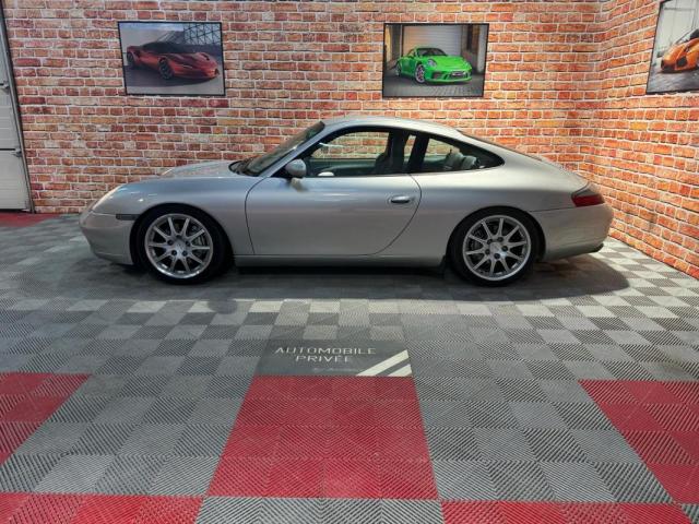 Porsche 911 image 4