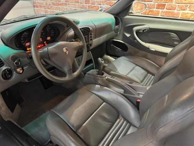 Porsche 911 image 7
