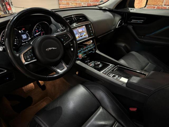 Jaguar F-Pace image 6