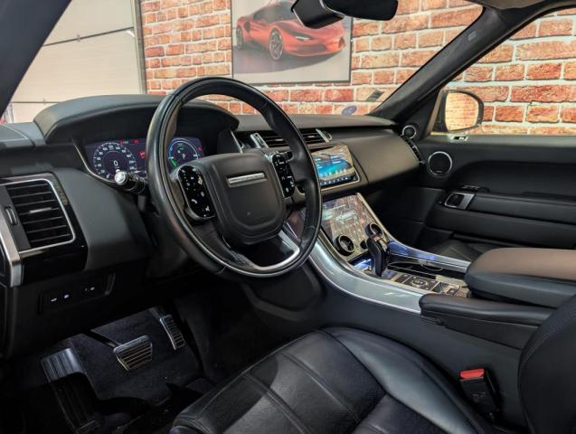 Land Rover Range Rover Sport image 2