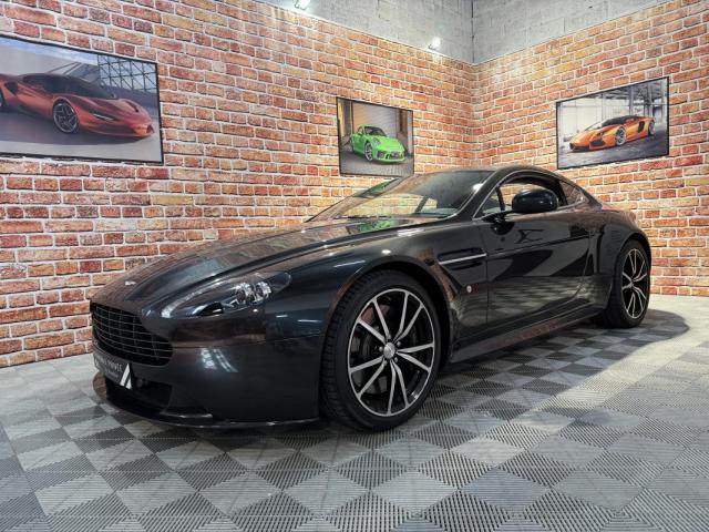 Aston Martin V8 Vantage Coupe 4.7 420 Sp10 Sportshift Bvs