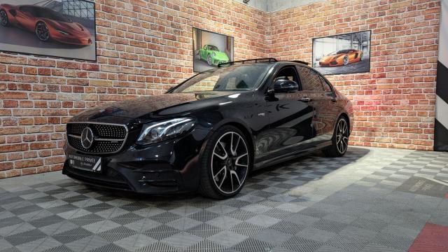 Mercedes Benz