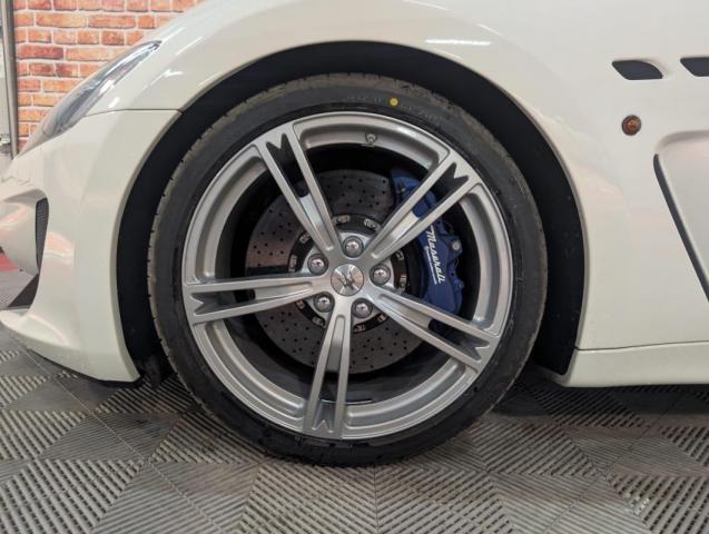 Maserati Granturismo image 6