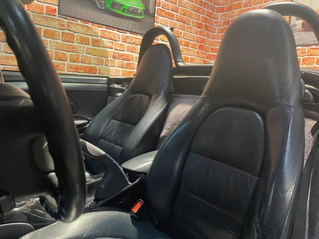 Porsche Boxster image 7