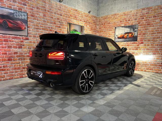 Mini Clubman image 9