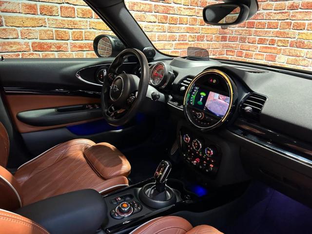 Mini Clubman image 5