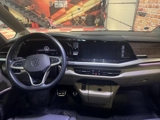 Volkswagen Multivan image 8