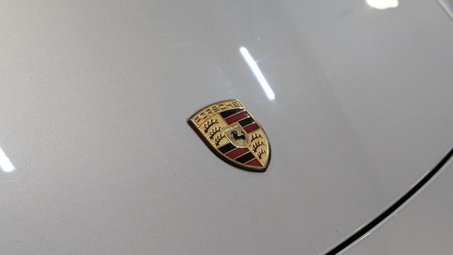 Porsche 911 image 4