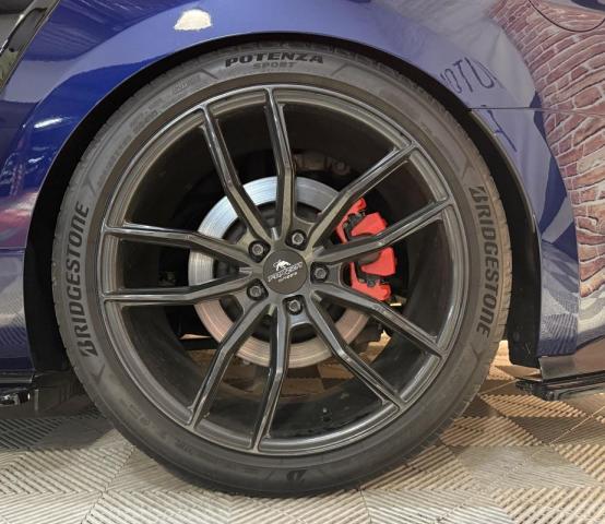 Ford Mustang image 8
