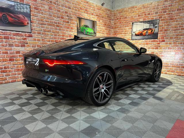 Jaguar F-Type image 4