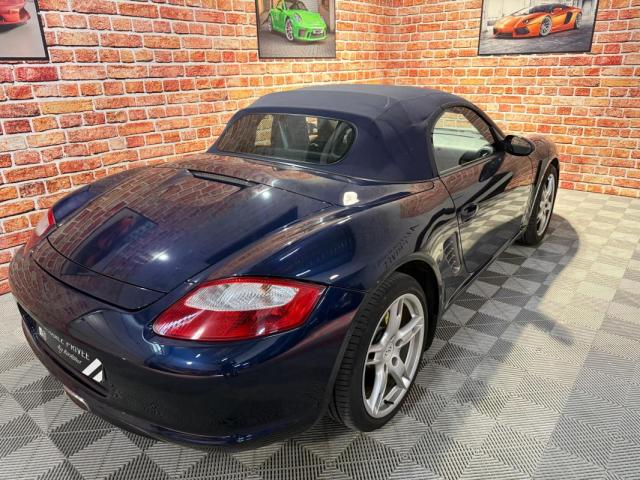 Porsche Boxster image 7