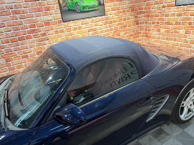 Porsche Boxster image 8