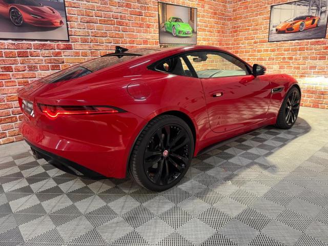 Jaguar F-Type image 9