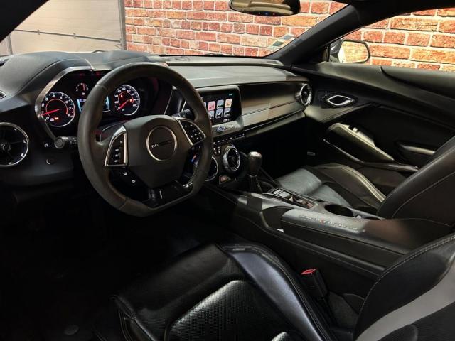 Chevrolet Camaro image 9
