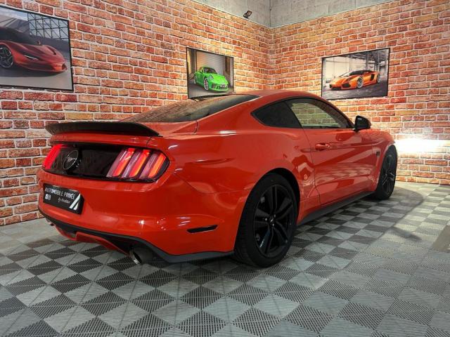 Ford Mustang image 1