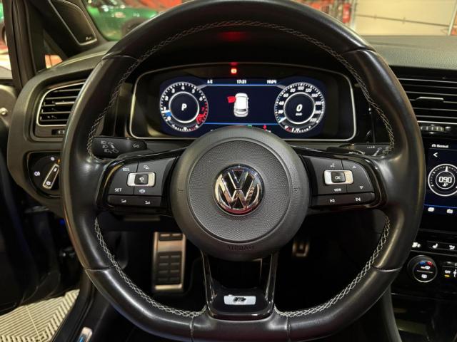 Volkswagen Golf R image 5