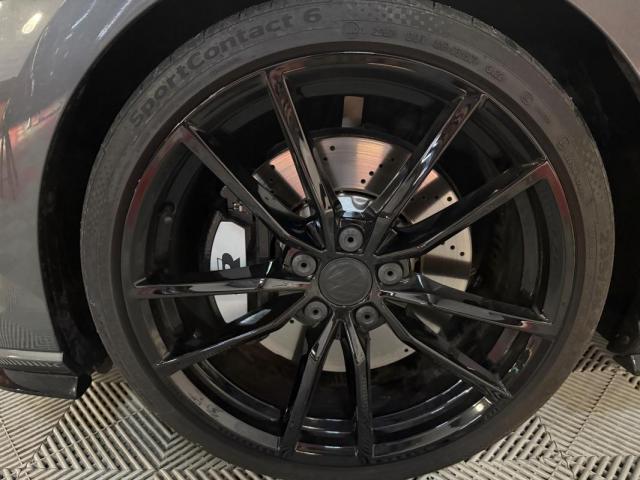 Volkswagen Golf R image 3