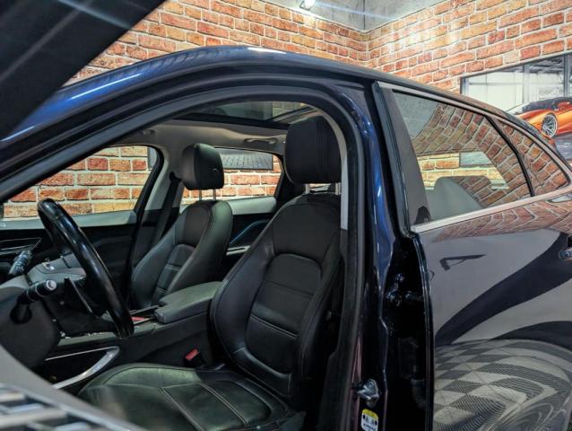 Jaguar F-Pace image 4