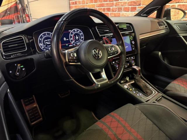 Volkswagen Golf image 3