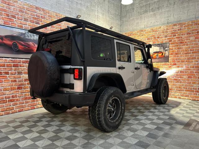 Jeep Wrangler image 2