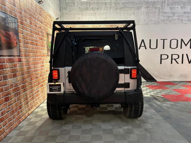 Jeep Wrangler image 9