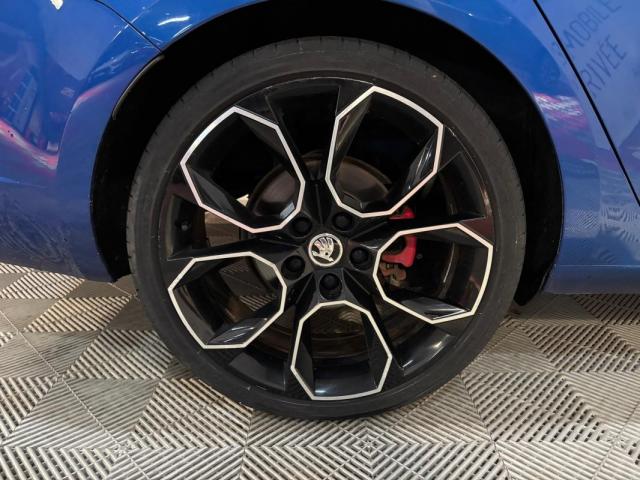 Skoda Octavia image 8