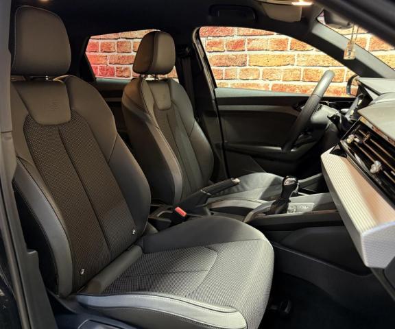 Audi A1 Sportback image 1