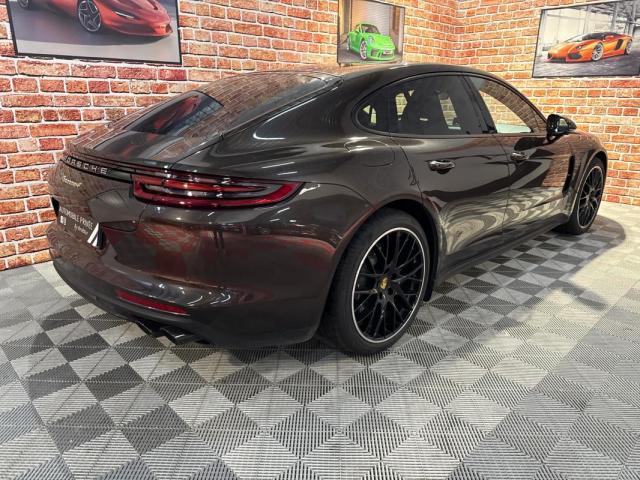 Porsche Panamera image 1