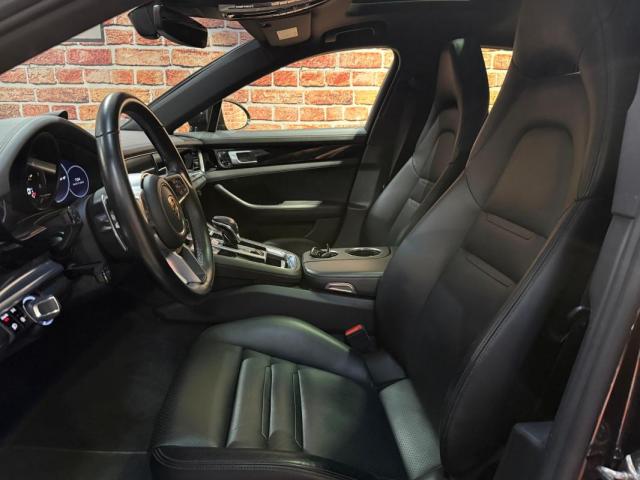 Porsche Panamera image 8
