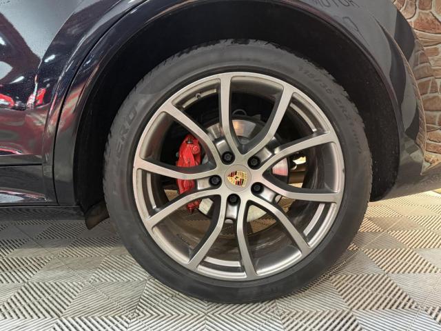 Porsche Cayenne image 3