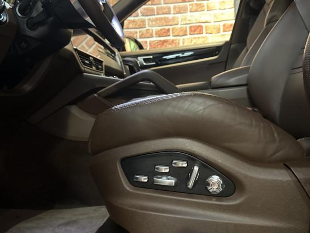 Porsche Cayenne image 5