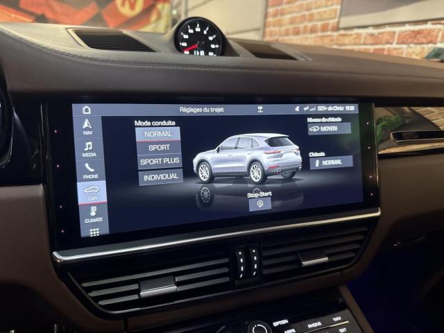 Porsche Cayenne image 4