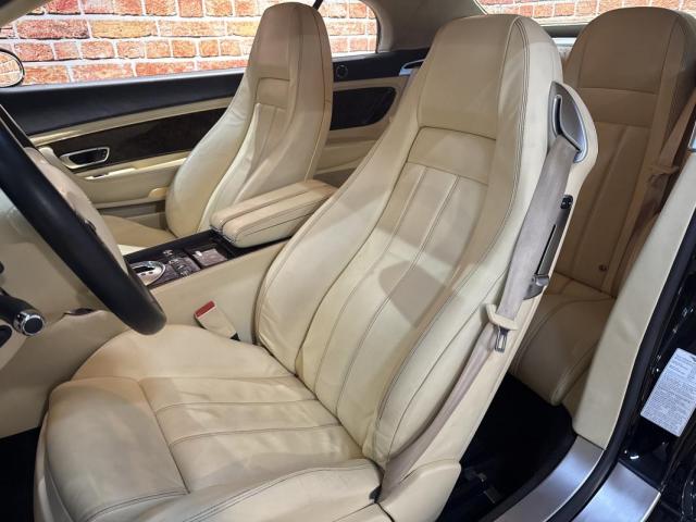 Bentley Continental Gt image 7