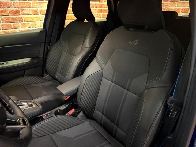 Renault Captur image 8