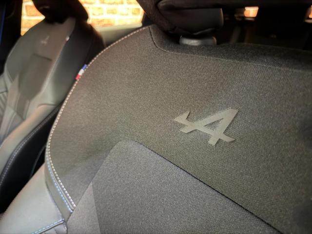 Renault Captur image 2