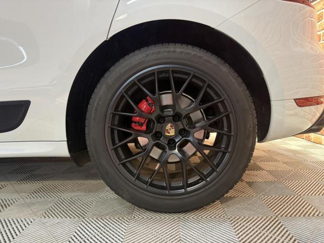 Porsche Macan image 3