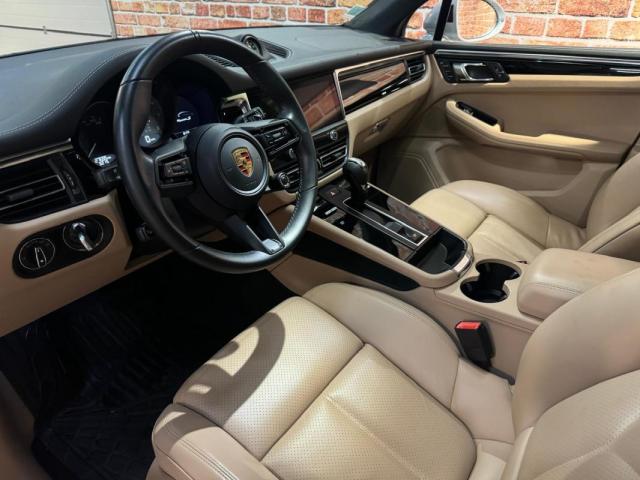 Porsche Macan image 4