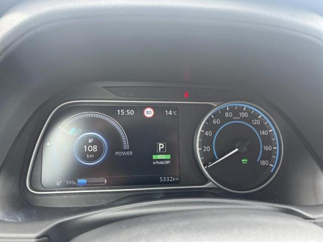 Nissan Leaf image 2