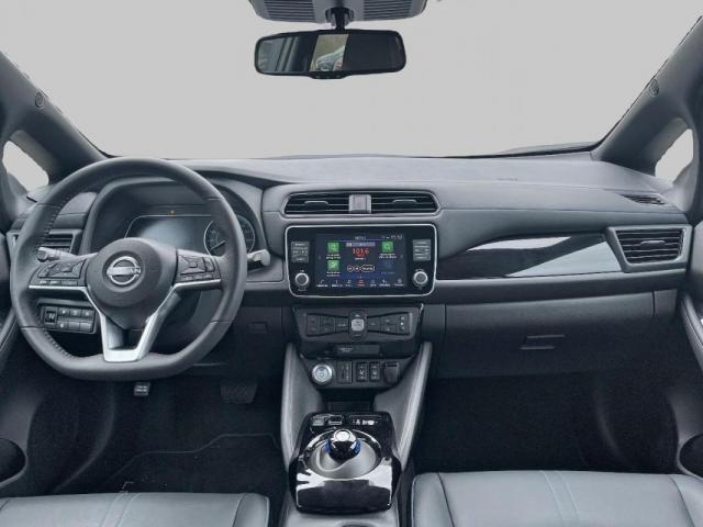 Nissan Leaf image 6